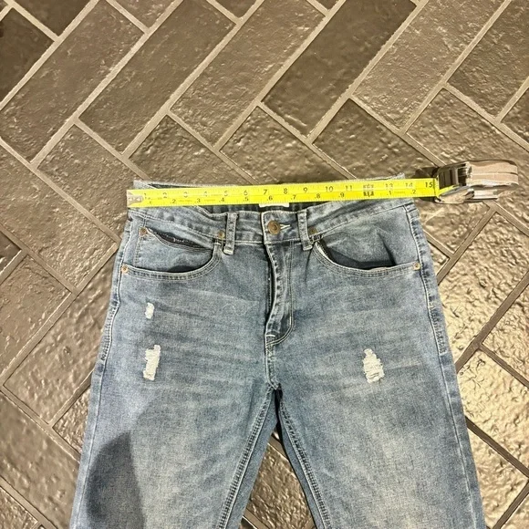 Junior Hudson size 16 distressed straight leg Jeans - Picture 3 of 7